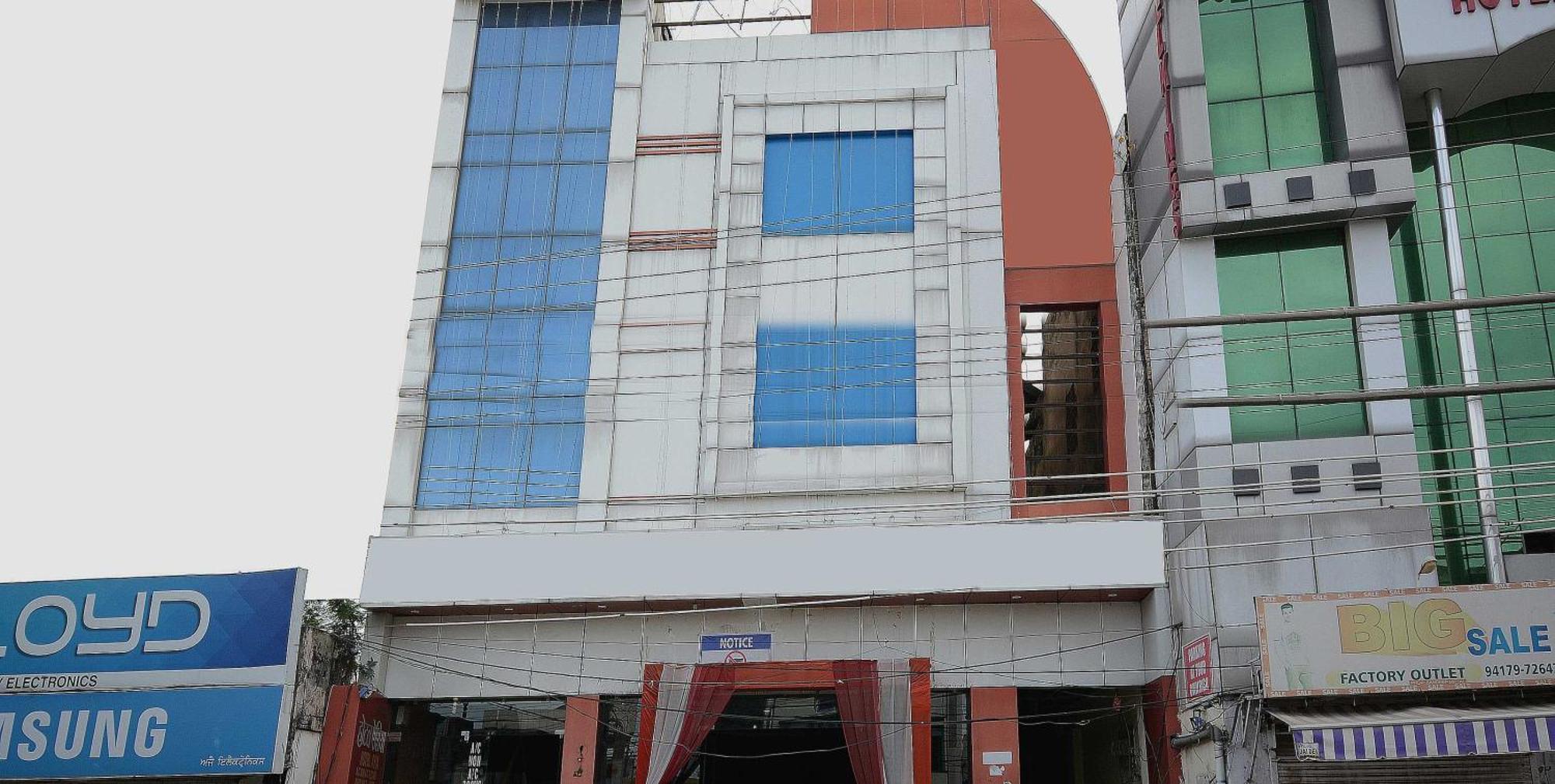 Hotel Asia Palace Pathankot Luaran gambar